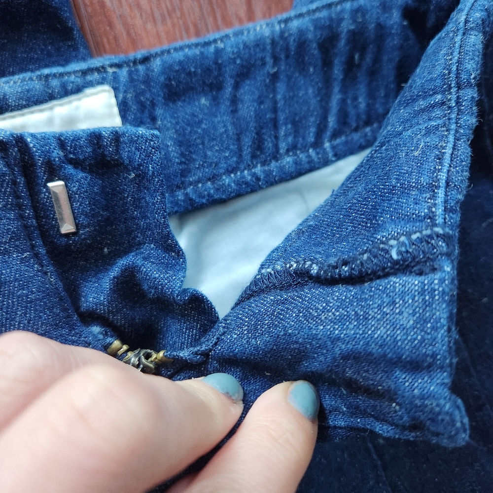 THE GREAT. The Sculpted Trouser Rinse Wash Denim Wide Leg - Picture 5 of 8